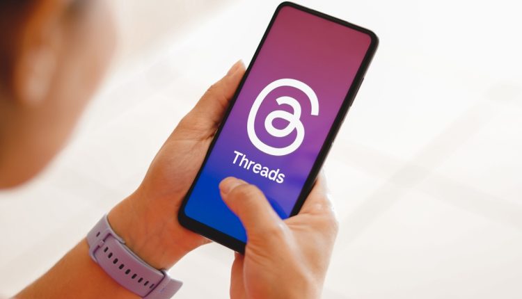 عدد مستخدمى تطبيق ثريدز 100مليون مستخدم