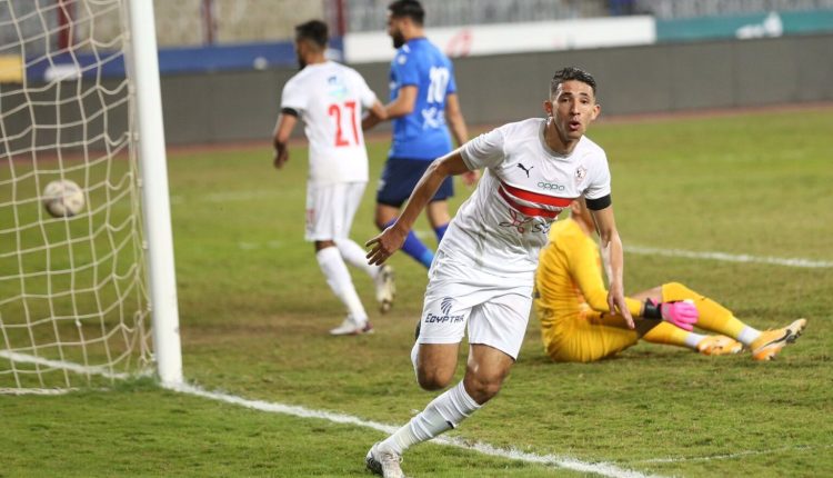 اللاعب احمد فتوح